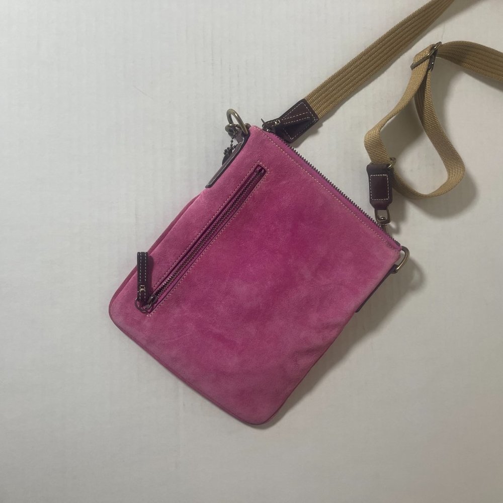 Coach Pink Suede Small Crossbody bag - Picture 3 of 16